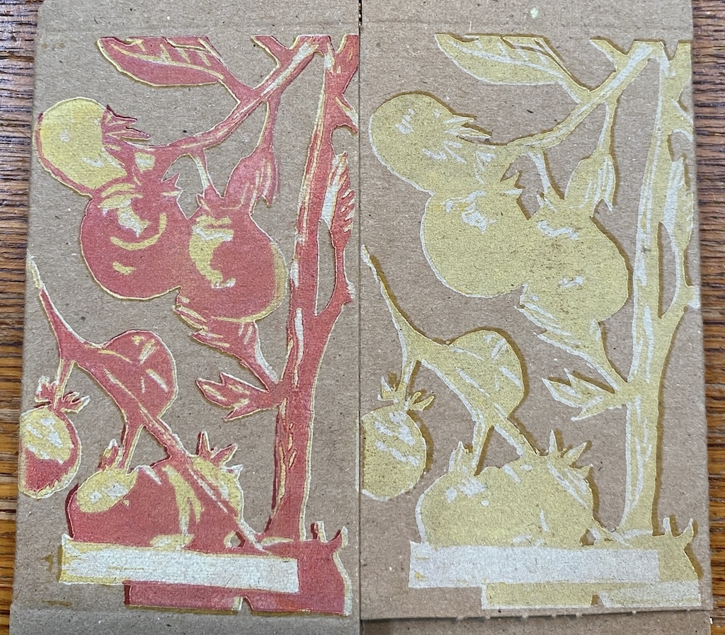 Two sides of the box printed with the same image. On the left side red is overprinted yellow on green, on the right side yellow is overprinted on green.