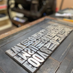 A chase full of uninked type